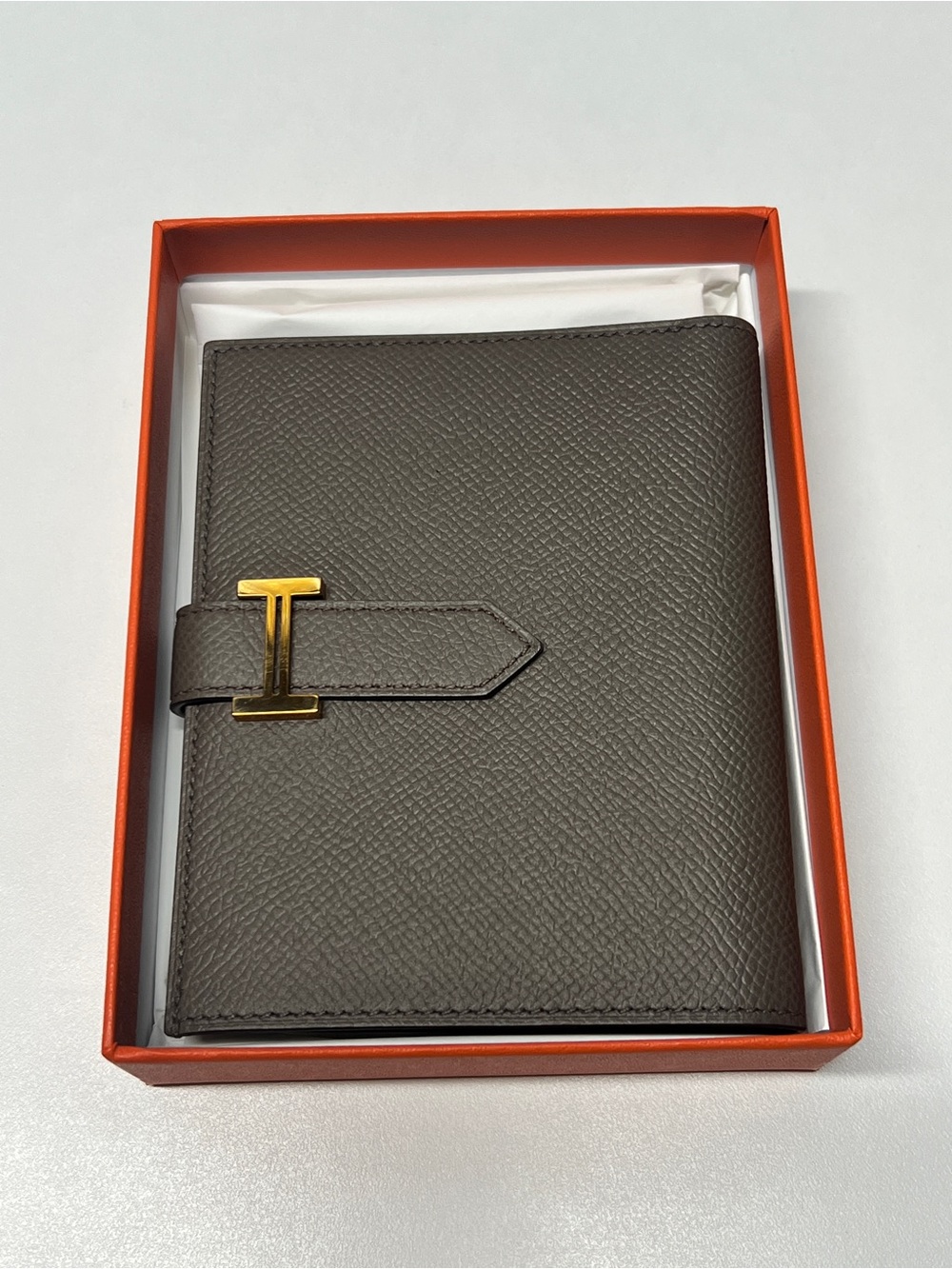 Hermes Bearn compact wallet